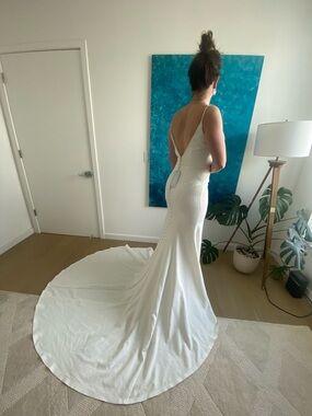 Kleinfeld by Allure Ivory French Crepe bridal gown Button Train SAMPLE SALE RARE